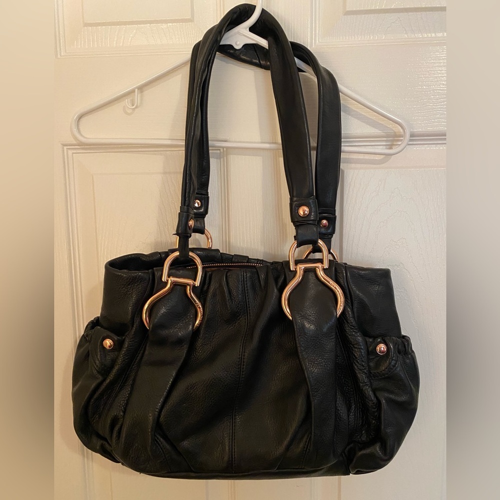 B Makowsky Sapporo black leather tote bag purse w rose gold hardware